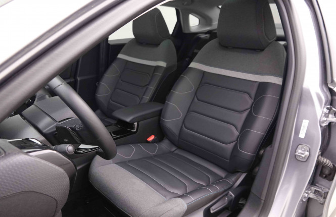 CITROEN_CITROEN_C4 X_2549729_6.jpg