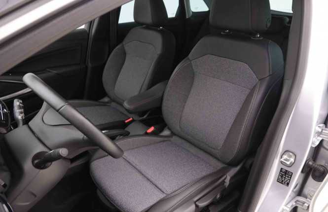 CITROEN_CITROEN_C4 X_2550575_6.jpg CITROEN_CITROEN_C4 X_2550575_6.jpg