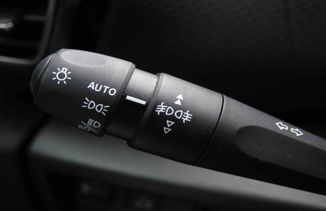 CITROEN_CITROEN_C4 X_2551035_16.jpg CITROEN_CITROEN_C4 X_2551035_16.jpg