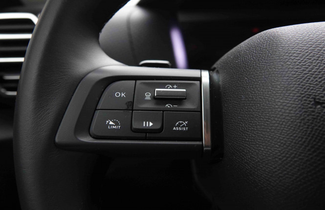 CITROEN_CITROEN_C4 X_2551035_18.jpg CITROEN_CITROEN_C4 X_2551035_18.jpg