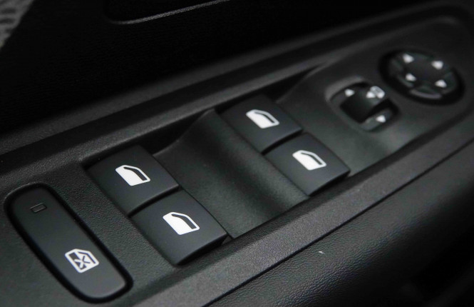 CITROEN_CITROEN_C4 X_2652112_22.jpg