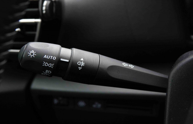 CITROEN_CITROEN_C4 X_2652643_15.jpg