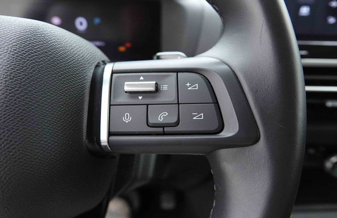 CITROEN_CITROEN_C4 X_2653783_16.jpg CITROEN_CITROEN_C4 X_2653783_16.jpg