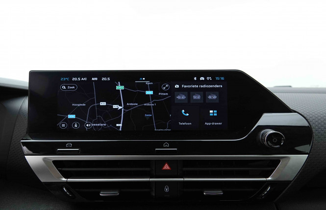 CITROEN_CITROEN_C4 X_2653783_8.jpg CITROEN_CITROEN_C4 X_2653783_8.jpg