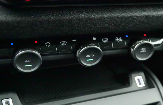 CITROEN_CITROEN_C4 X_2653784_14.jpg CITROEN_CITROEN_C4 X_2653784_14.jpg
