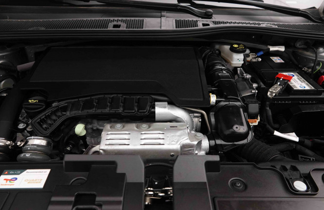 CITROEN_CITROEN_C4 X_2653789_21.jpg CITROEN_CITROEN_C4 X_2653789_21.jpg