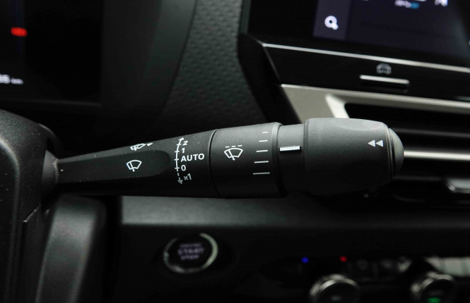 CITROEN_CITROEN_C4 X_2653791_17.jpg CITROEN_CITROEN_C4 X_2653791_17.jpg