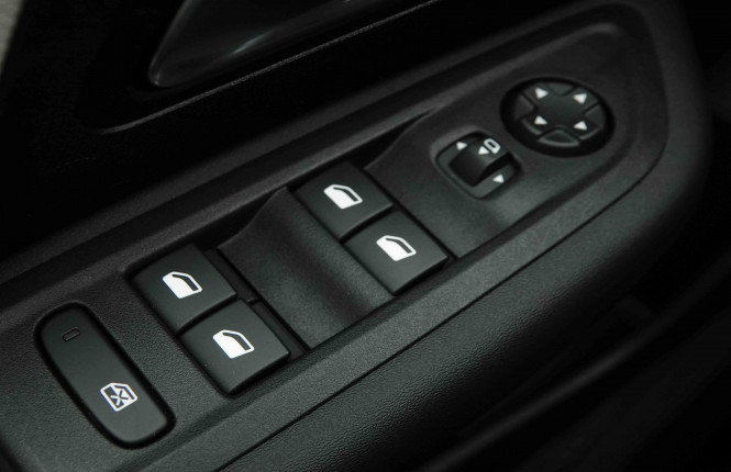 CITROEN_CITROEN_C4 X_2654286_20.jpg CITROEN_CITROEN_C4 X_2654286_20.jpg