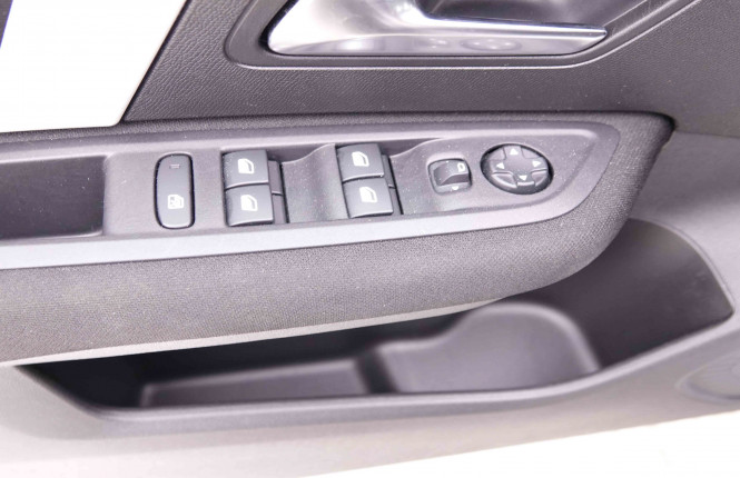 CITROEN_CITROEN_C4_2549340_18.jpg