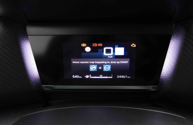 CITROEN_CITROEN_C4_2550943_13.jpg CITROEN_CITROEN_C4_2550943_13.jpg