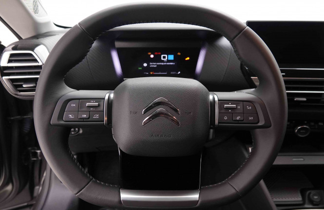 CITROEN_CITROEN_C4_2550950_8.jpg CITROEN_CITROEN_C4_2550950_8.jpg