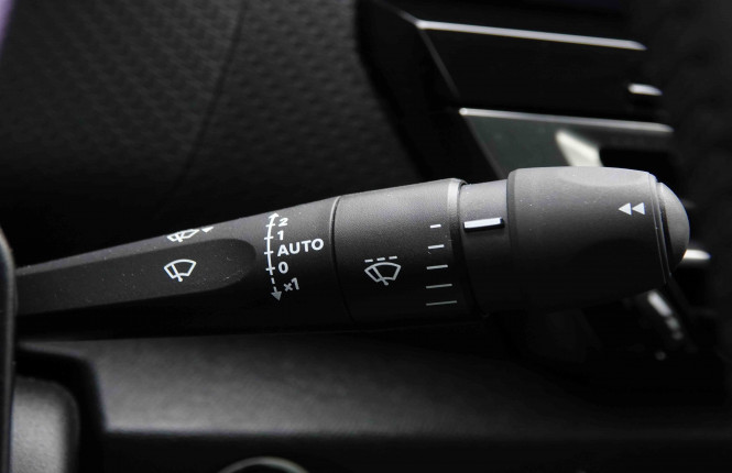 CITROEN_CITROEN_C4_2550952_18.jpg CITROEN_CITROEN_C4_2550952_18.jpg