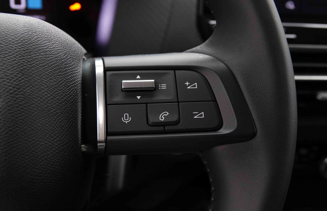 CITROEN_CITROEN_C4_2550952_20.jpg CITROEN_CITROEN_C4_2550952_20.jpg