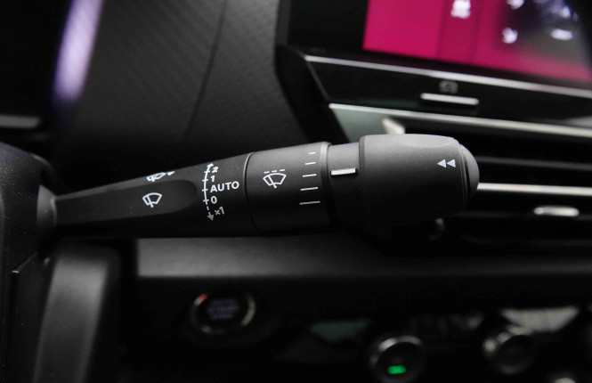 CITROEN_CITROEN_C4_2551412_19.jpg CITROEN_CITROEN_C4_2551412_19.jpg