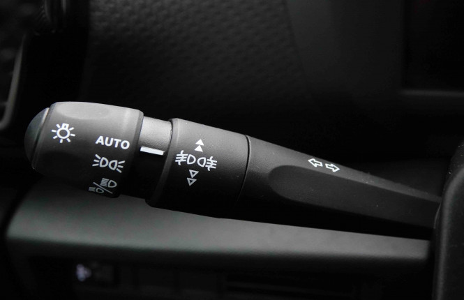 CITROEN_CITROEN_C4_2652041_16.jpg CITROEN_CITROEN_C4_2652041_16.jpg