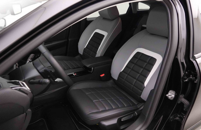 CITROEN_CITROEN_C4_2652044_6.jpg CITROEN_CITROEN_C4_2652044_6.jpg