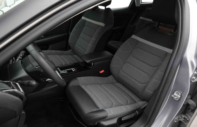 CITROEN_CITROEN_C4_2653653_6.jpg