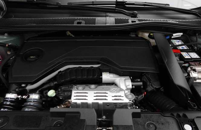 CITROEN_CITROEN_C4_2654236_22.jpg CITROEN_CITROEN_C4_2654236_22.jpg