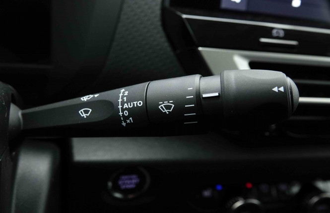 CITROEN_CITROEN_C4_2654244_17.jpg CITROEN_CITROEN_C4_2654244_17.jpg