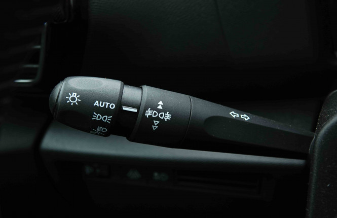 CITROEN_CITROEN_C4_2654344_14.jpg CITROEN_CITROEN_C4_2654344_14.jpg