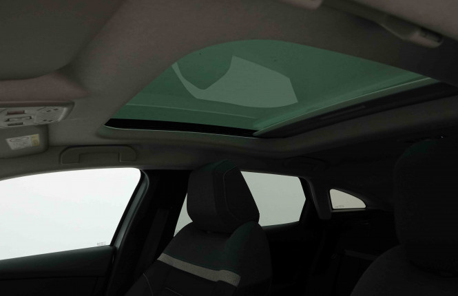 CITROEN_CITROEN_C4_2654364_9.jpg CITROEN_CITROEN_C4_2654364_9.jpg