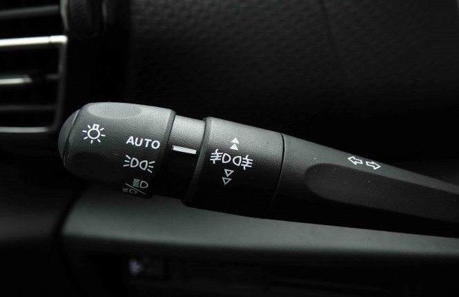 CITROEN_CITROEN_C4_2654366_18.jpg CITROEN_CITROEN_C4_2654366_18.jpg