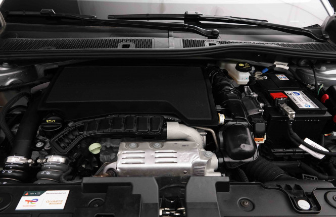CITROEN_CITROEN_C4_2654366_24.jpg CITROEN_CITROEN_C4_2654366_24.jpg