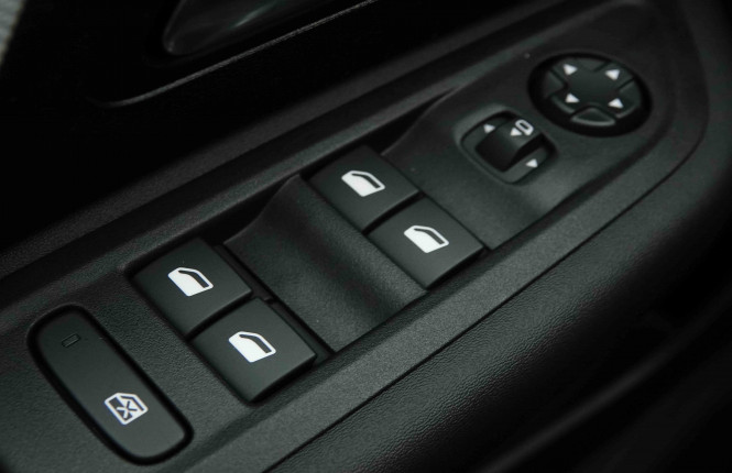 CITROEN_CITROEN_C4_2654471_20.jpg