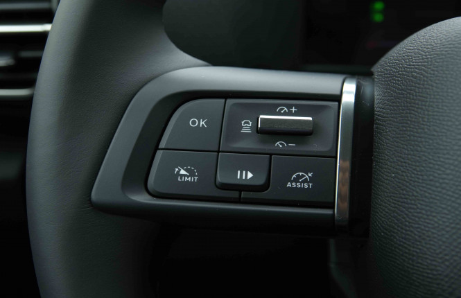 CITROEN_CITROEN_C4_2654659_17.jpg CITROEN_CITROEN_C4_2654659_17.jpg