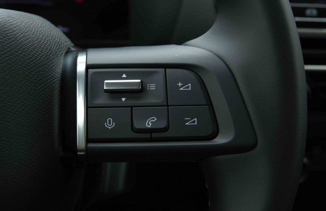 CITROEN_CITROEN_C4_2654664_18.jpg CITROEN_CITROEN_C4_2654664_18.jpg