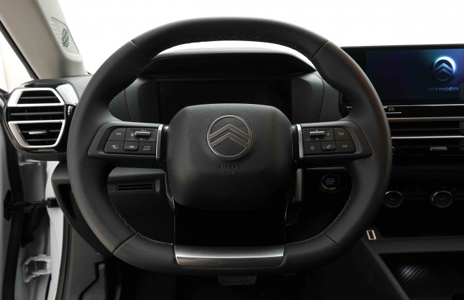 CITROEN_CITROEN_C4_2654665_8.jpg CITROEN_CITROEN_C4_2654665_8.jpg