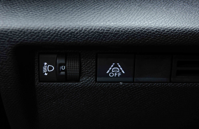 CITROEN_CITROEN_C4_2655104_20.jpg CITROEN_CITROEN_C4_2655104_20.jpg