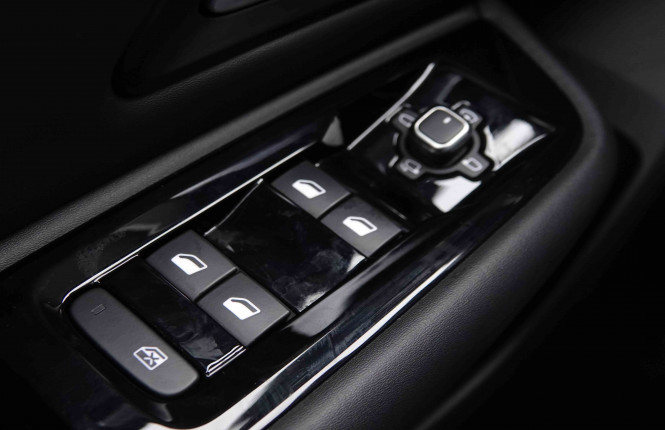 CITROEN_CITROEN_C5 X_2551709_19.jpg