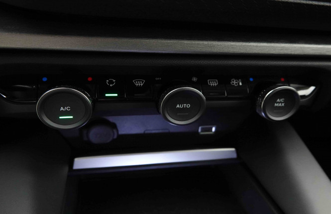 CITROEN_CITROEN_C5 X_2653966_13.jpg CITROEN_CITROEN_C5 X_2653966_13.jpg