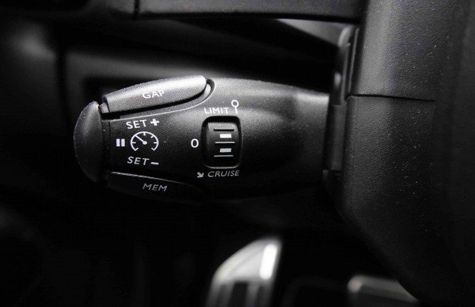 CITROEN_CITROEN_C5AIRCROS_2551599_17.jpg CITROEN_CITROEN_C5AIRCROS_2551599_17.jpg