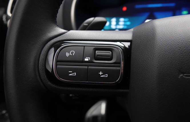 CITROEN_CITROEN_C5AIRCROS_2551599_18.jpg CITROEN_CITROEN_C5AIRCROS_2551599_18.jpg