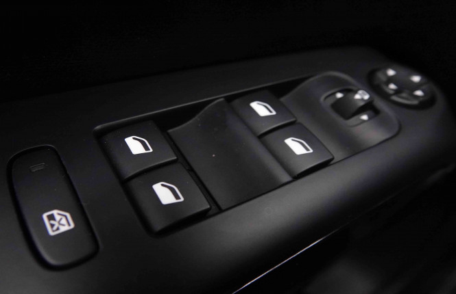 CITROEN_CITROEN_C5AIRCROS_2551599_20.jpg CITROEN_CITROEN_C5AIRCROS_2551599_20.jpg