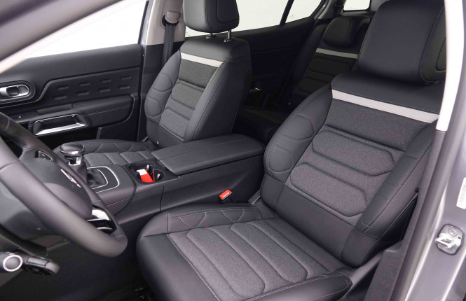 CITROEN_CITROEN_C5AIRCROS_2652989_6.jpg CITROEN_CITROEN_C5AIRCROS_2652989_6.jpg