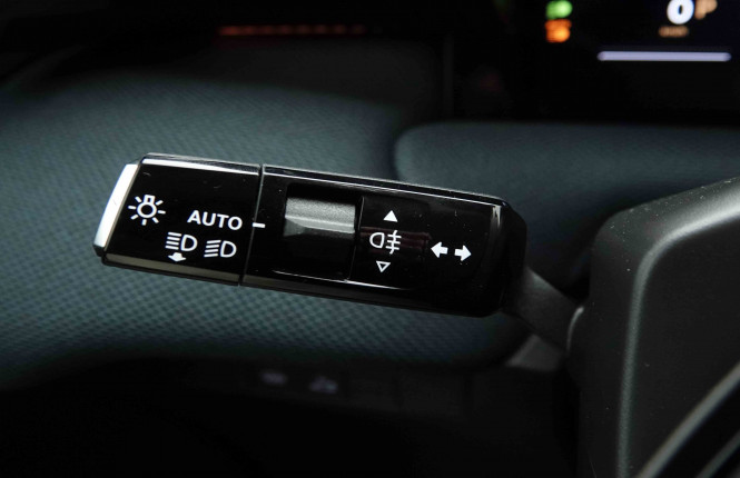 CITROEN_CITROEN_C5AIRCROS_2653718_16.jpg CITROEN_CITROEN_C5AIRCROS_2653718_16.jpg