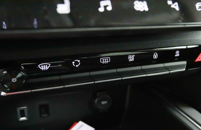 CITROEN_CITROEN_C5AIRCROS_2654072_14.jpg CITROEN_CITROEN_C5AIRCROS_2654072_14.jpg