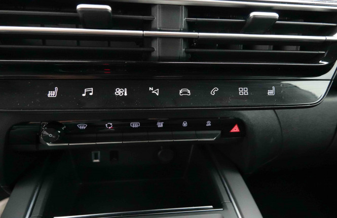 CITROEN_CITROEN_C5AIRCROS_2654145_15.jpg CITROEN_CITROEN_C5AIRCROS_2654145_15.jpg