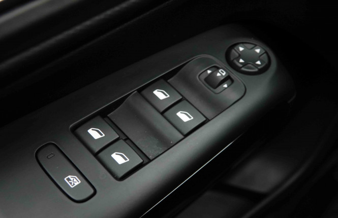 CITROEN_CITROEN_C5AIRCROS_2654147_21.jpg CITROEN_CITROEN_C5AIRCROS_2654147_21.jpg