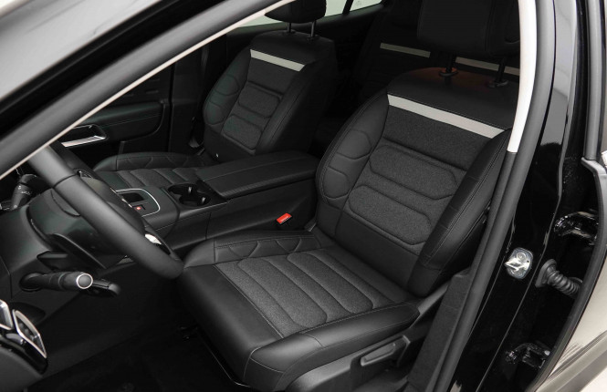 CITROEN_CITROEN_C5AIRCROS_2654147_7.jpg CITROEN_CITROEN_C5AIRCROS_2654147_7.jpg