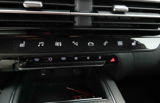 CITROEN_CITROEN_C5AIRCROS_2654148_13.jpg CITROEN_CITROEN_C5AIRCROS_2654148_13.jpg