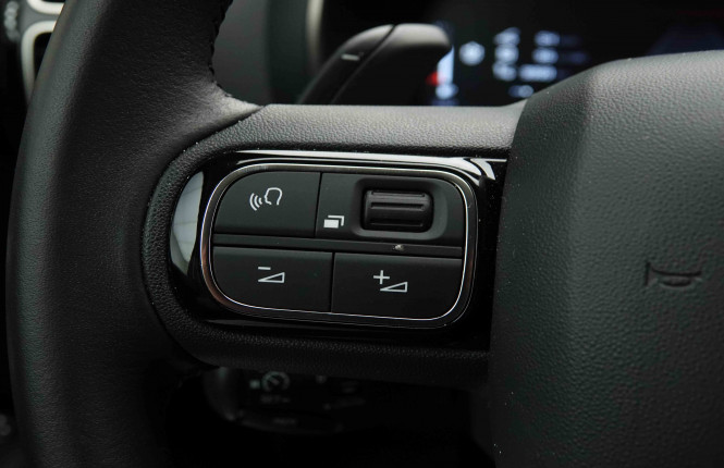 CITROEN_CITROEN_C5AIRCROS_2654148_18.jpg CITROEN_CITROEN_C5AIRCROS_2654148_18.jpg