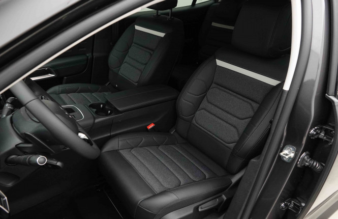CITROEN_CITROEN_C5AIRCROS_2654151_6.jpg CITROEN_CITROEN_C5AIRCROS_2654151_6.jpg