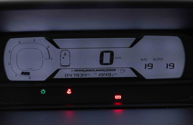 CITROEN_CITROEN_GRANDC4SPA_2551014_14.jpg CITROEN_CITROEN_GRANDC4SPA_2551014_14.jpg