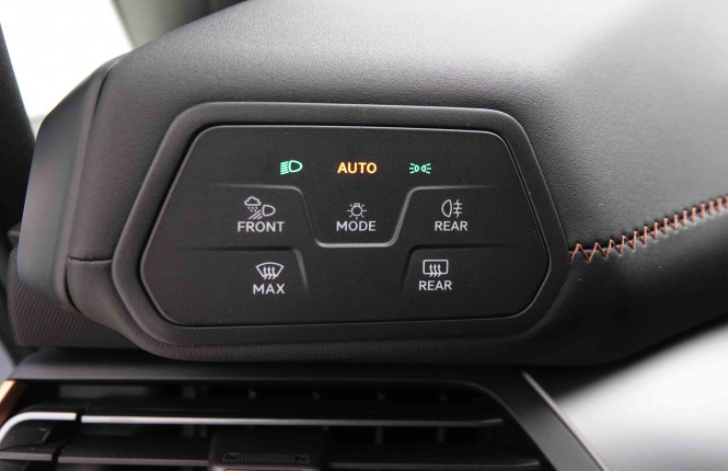 CUPRA_CUPRA_BORN_2549509_9.jpg