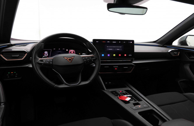 CUPRA_CUPRA_FORMENTOR_2550898_8.jpg CUPRA_CUPRA_FORMENTOR_2550898_8.jpg