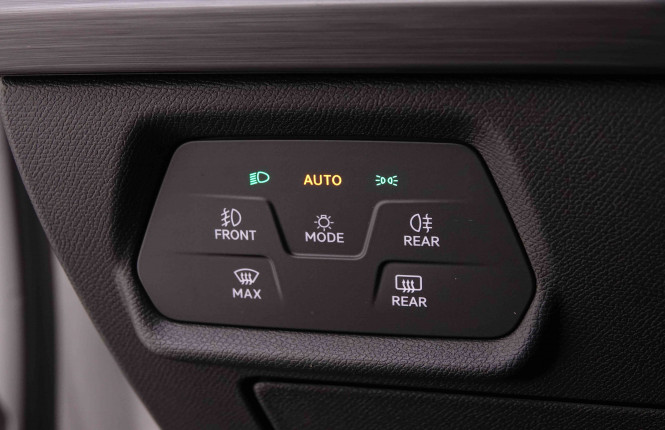 CUPRA_CUPRA_LEON_2550953_8.jpg CUPRA_CUPRA_LEON_2550953_8.jpg